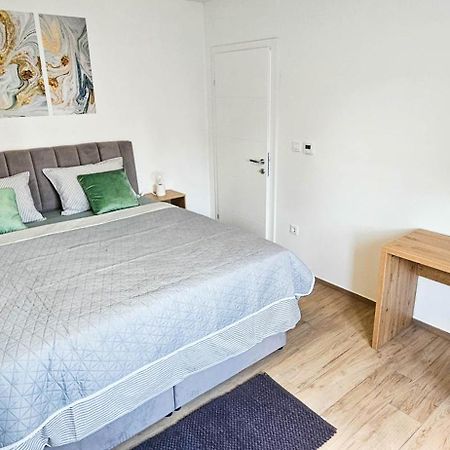 Superior Apartment Lisinski - Private Parking - 2 & 3 Bedroom 萨格勒布 外观 照片