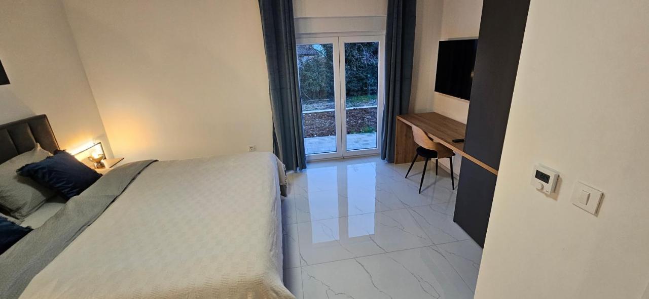 Superior Apartment Lisinski - Private Parking - 2 & 3 Bedroom 萨格勒布 外观 照片
